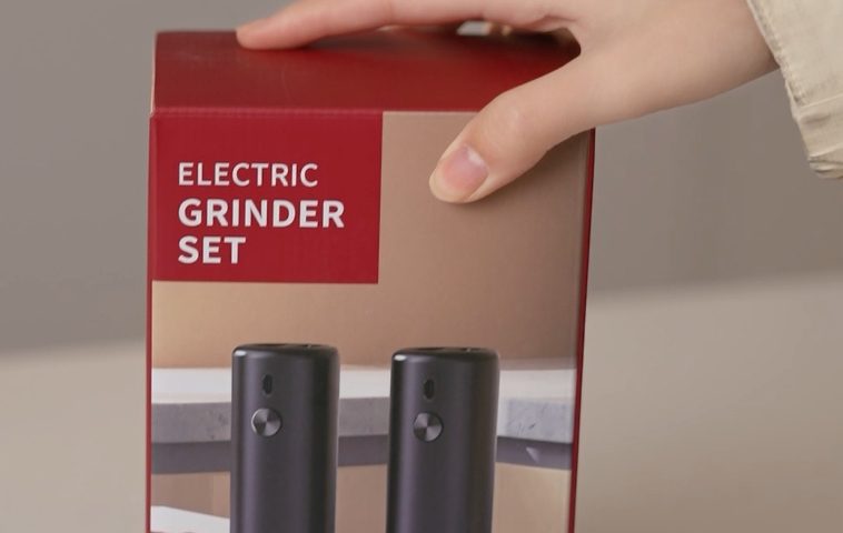KELITONG KYMQ-65 ELECTRIC SALT AND PEPPER MILL SET